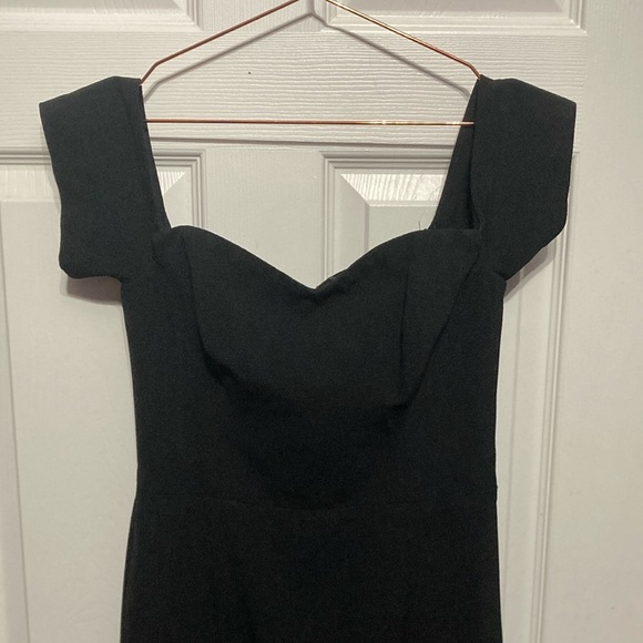 NWT Dress the Population Bailey
Sweetheart dress Size S‎ - Picture 4 of 10